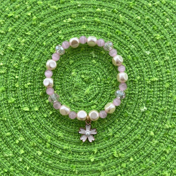 Jewelry - Elegant Pearl and Pink Beaded Bracelet with Gold Charm